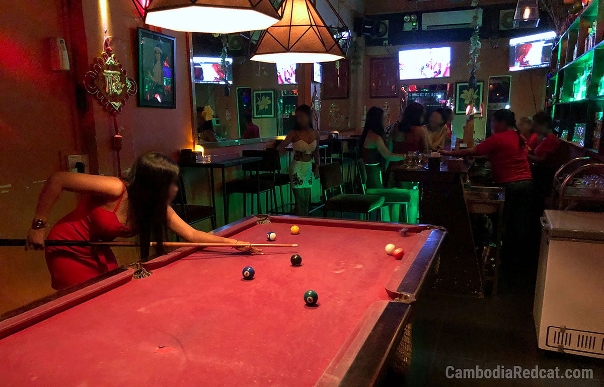 Phnom Penh Bar